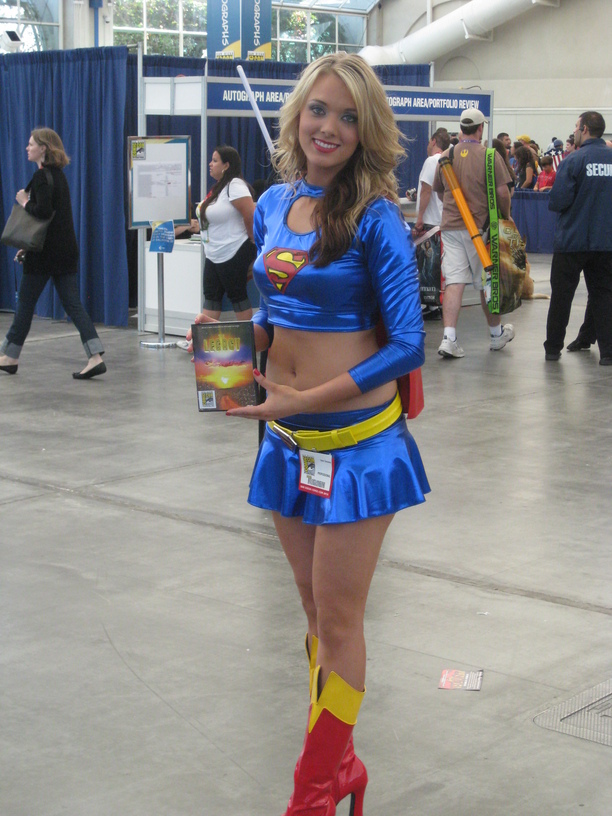 Comic Con - Supergirl part 2