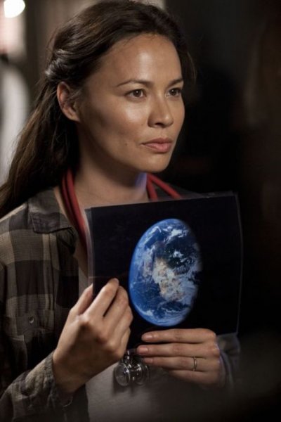 Falling Skies - Grace - Planet