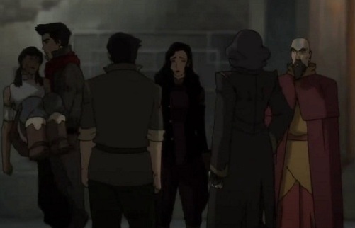 Mako carrying Korra