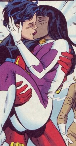 Superboy kissing Tana Moon