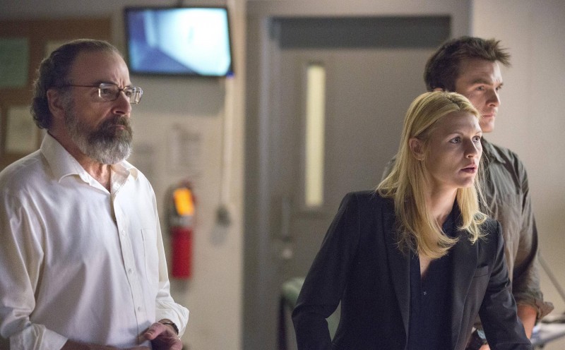 Homeland - Episode 3.10 - Good Night - Promotional Photos (4)_FULL